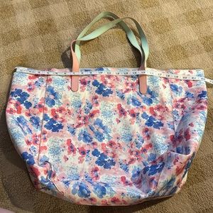 Floral beach bag